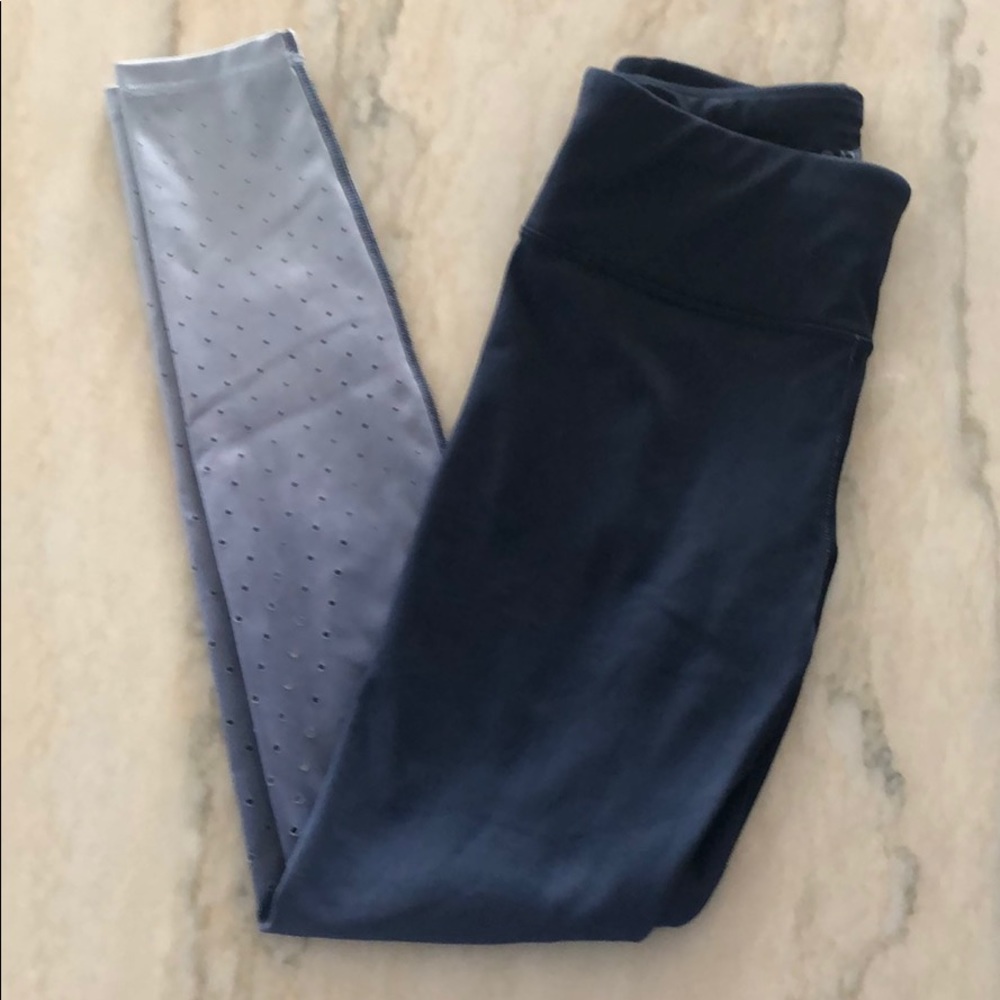Athleta Blue Ombré Laser 7/8 high rise Leggings